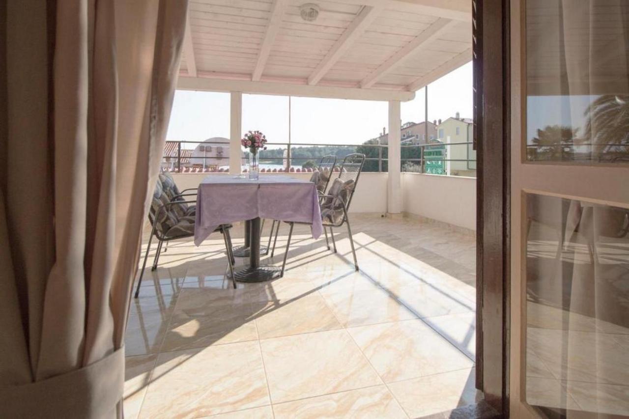 Apartments Palma Bed & Breakfast Медулин Экстерьер фото