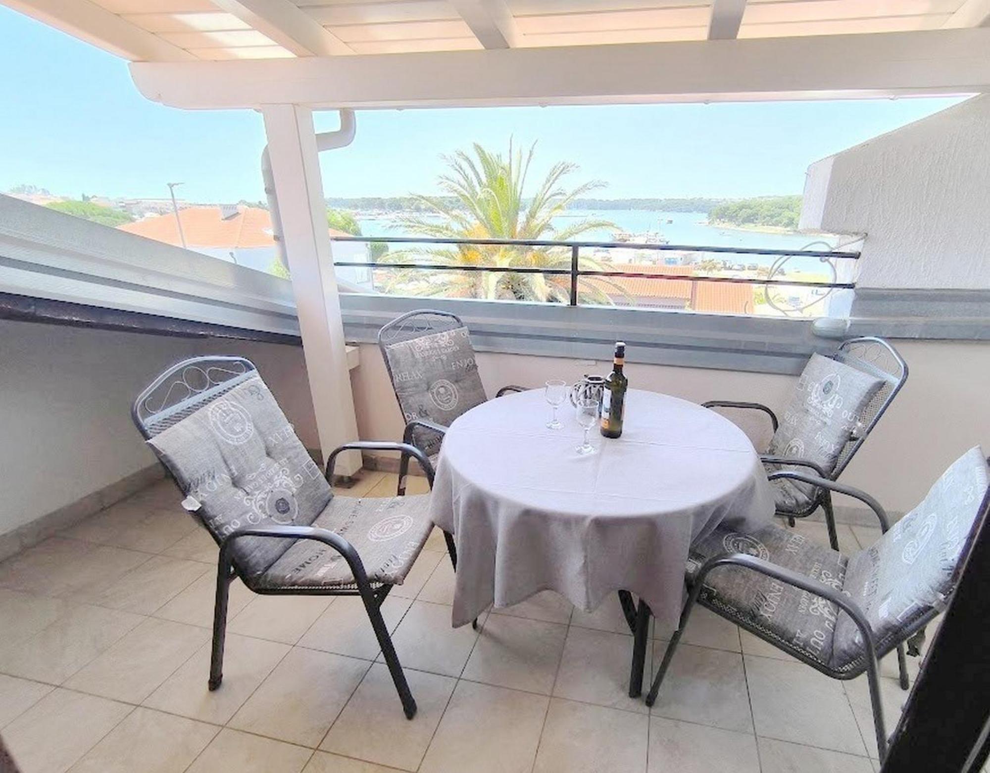 Apartments Palma Bed & Breakfast Медулин Экстерьер фото